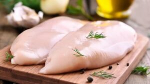 thịt gà để tủ lạnh được bao lâu